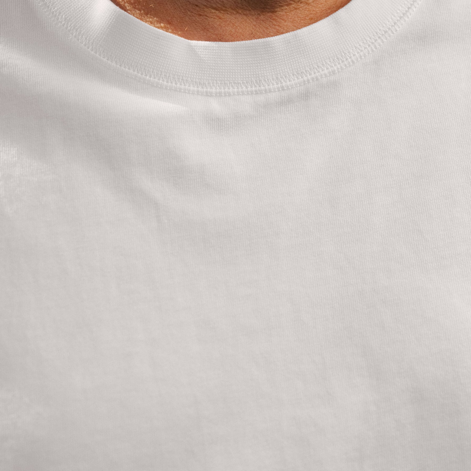 Drake's White Cotton Crew Neck Hiking T-Shirt