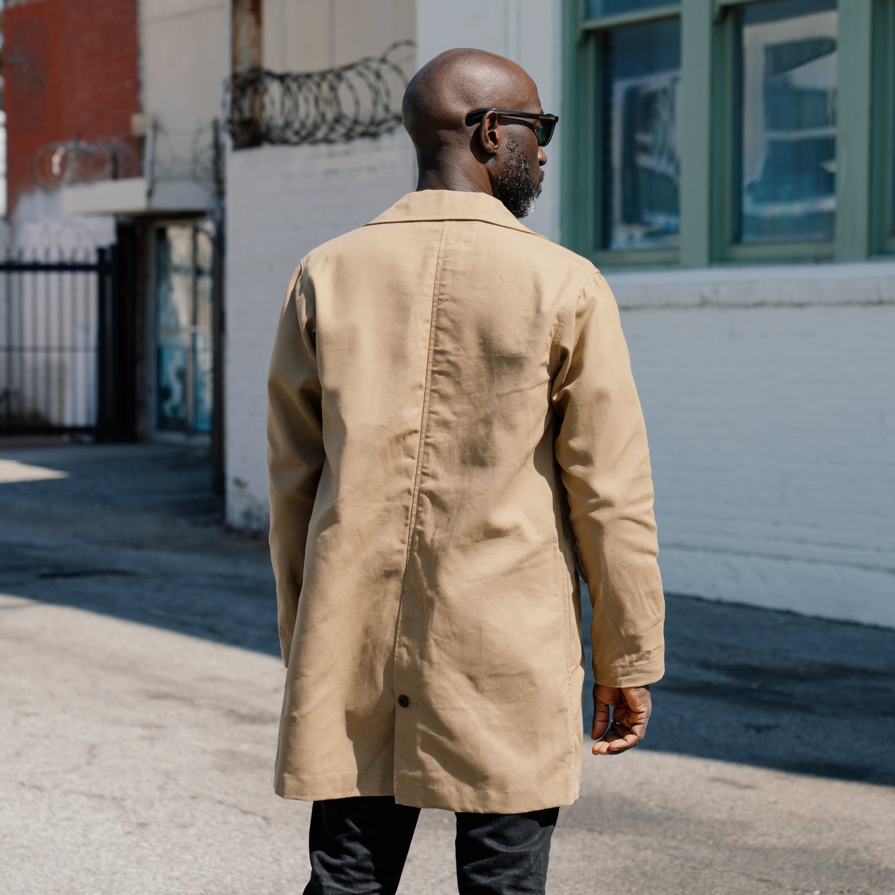 Rogue Territory Trench Coat Dry Wax Canvas Khaki